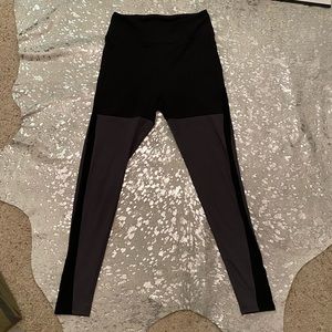 Nikki Blackketter Gymshark Dynamic Legging